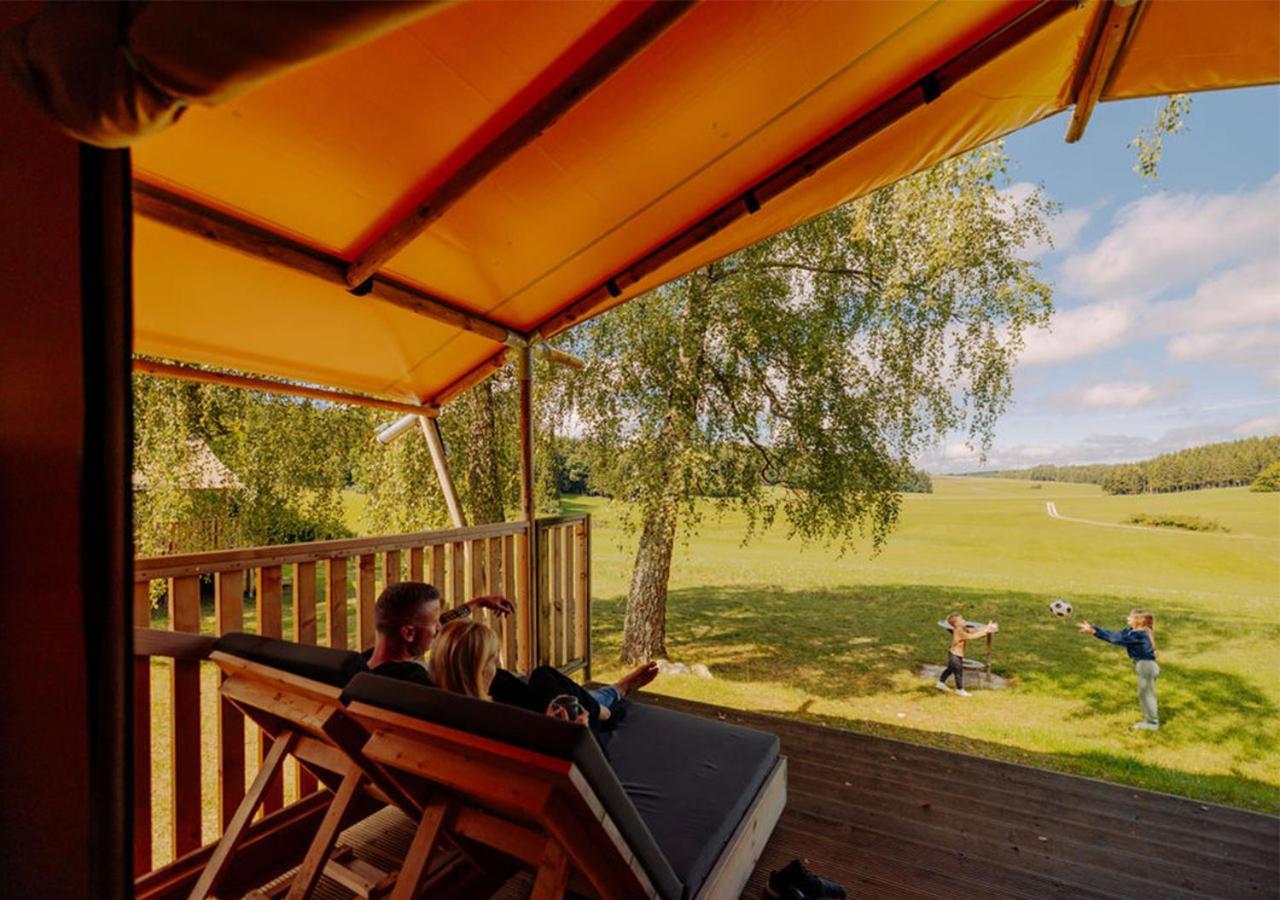 Azur Camping Schwaebische Alb Sonnenbühl Exterior foto
