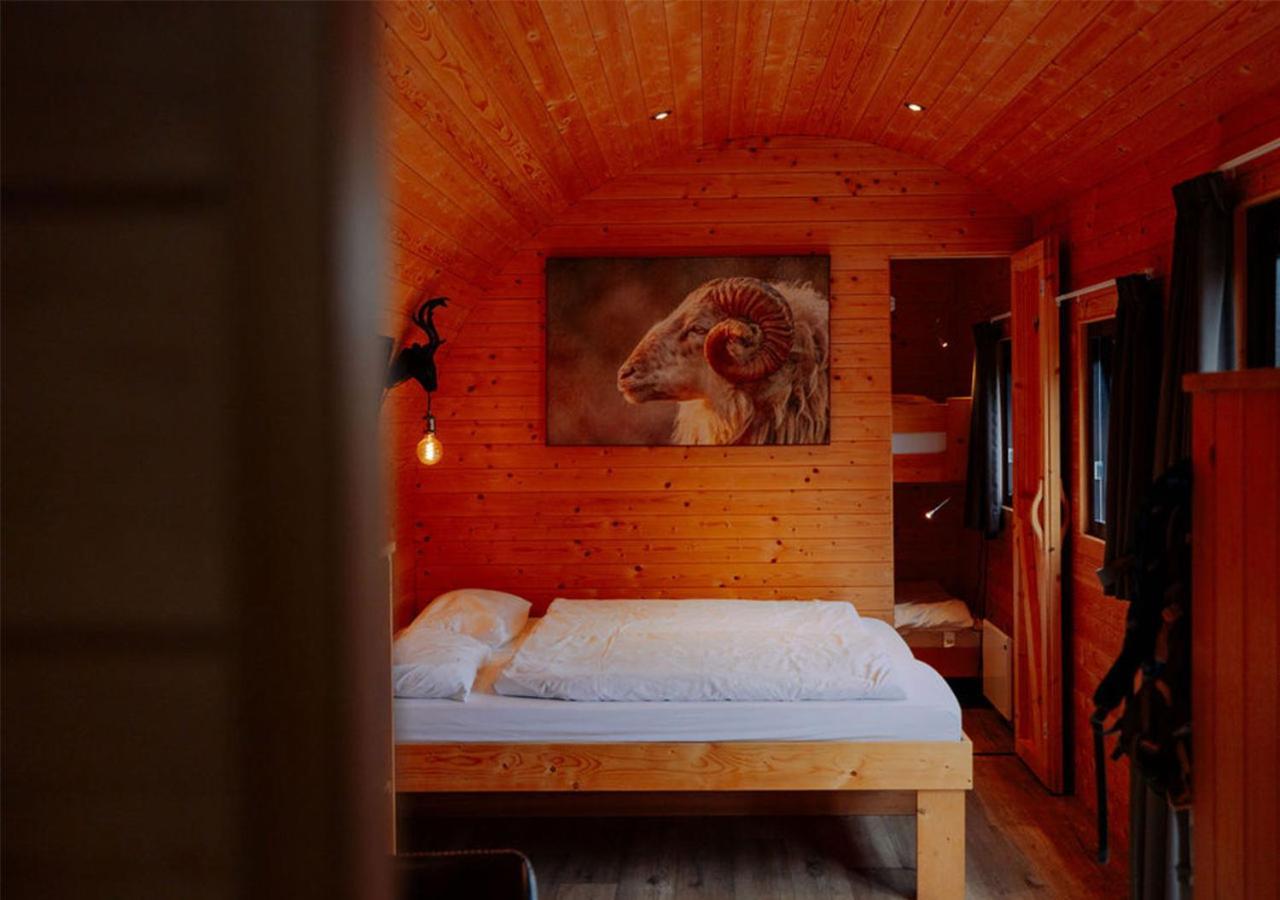 Azur Camping Schwaebische Alb Sonnenbühl Exterior foto
