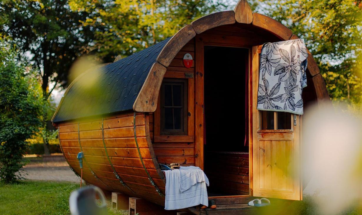 Azur Camping Schwaebische Alb Sonnenbühl Exterior foto